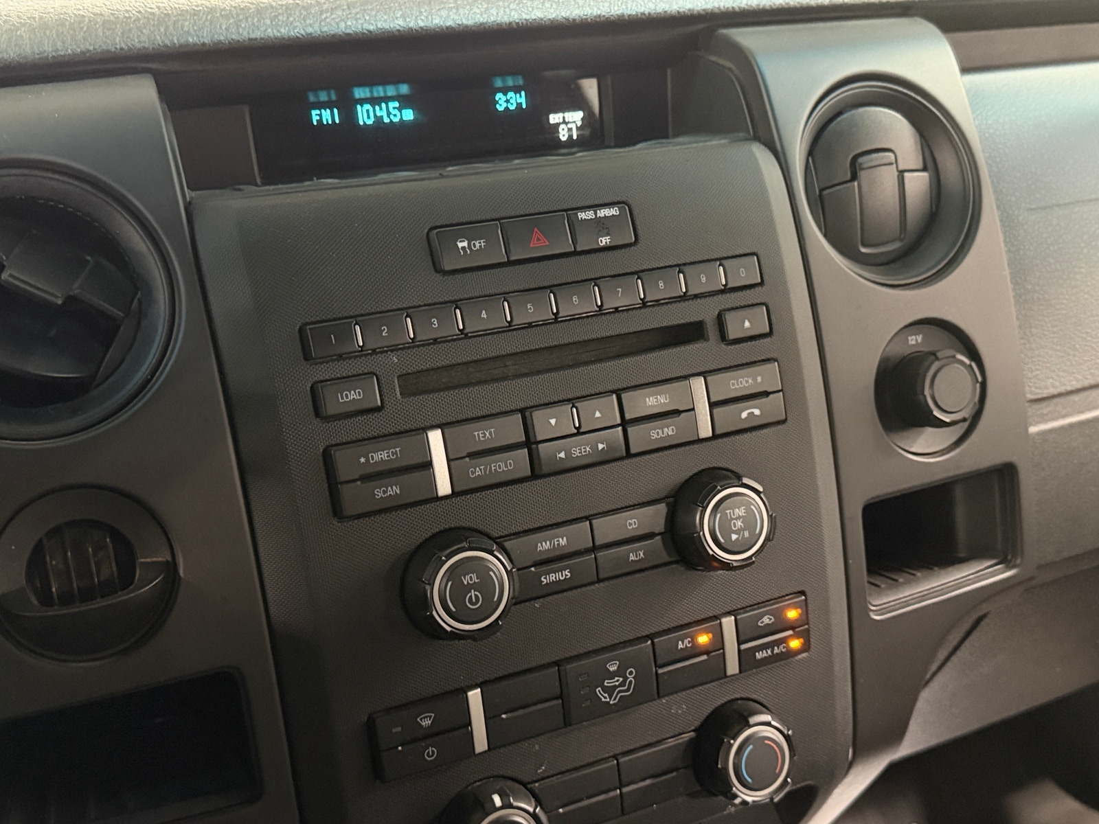 Thumbnail: 2014 Ford Econoline - 4
