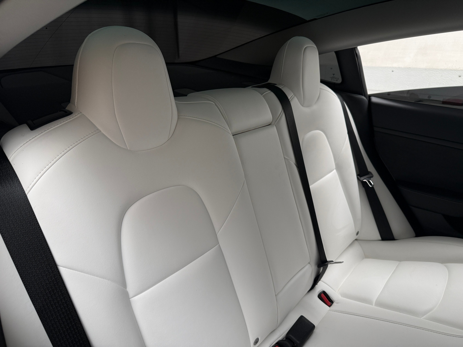 Thumbnail: 2022 Tesla Model 3 - 5