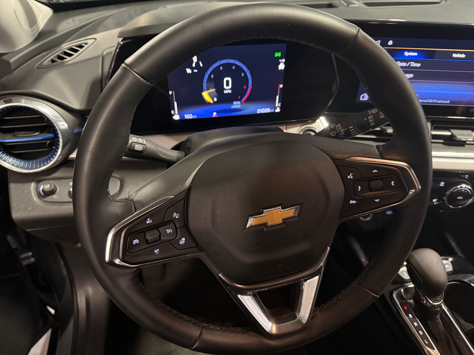 Thumbnail: 2025 Chevrolet Trax - 5