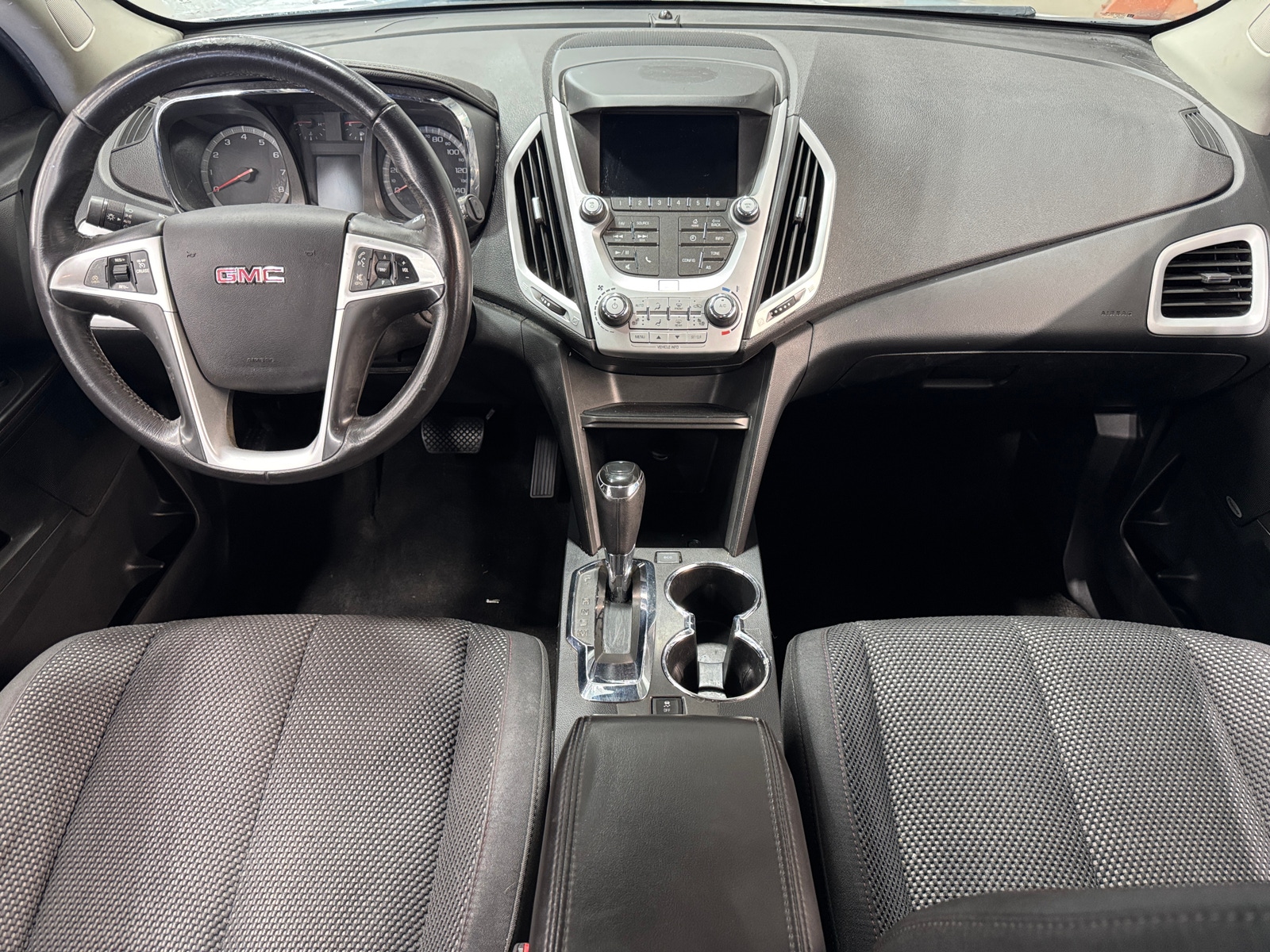 Thumbnail: 2017 GMC Terrain - 3