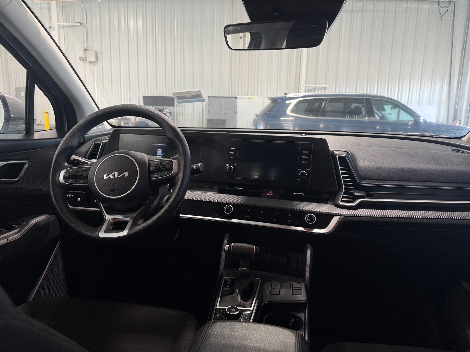 Thumbnail: 2025 Kia Sportage - 3