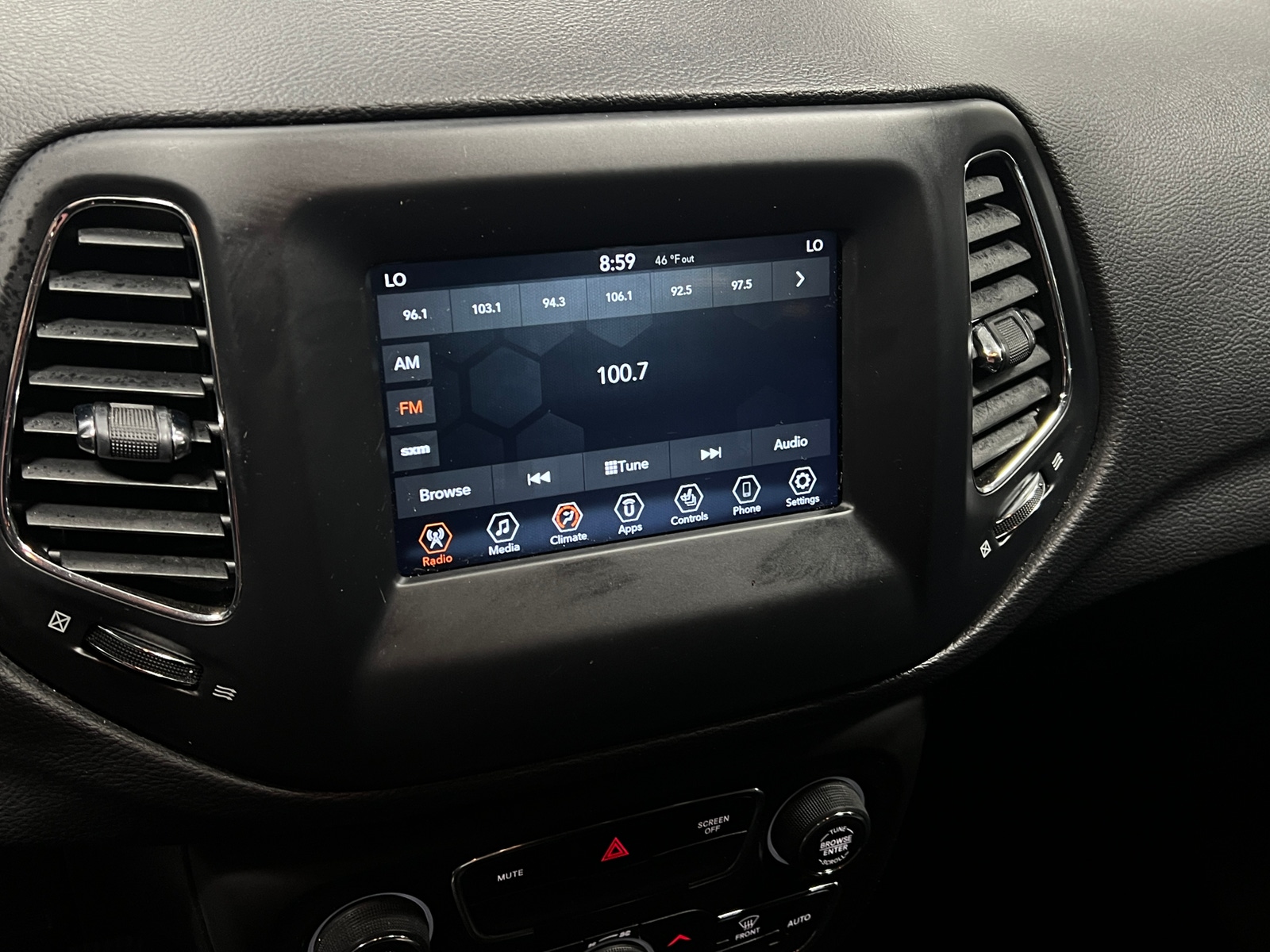 Thumbnail: 2021 Jeep Compass - 4