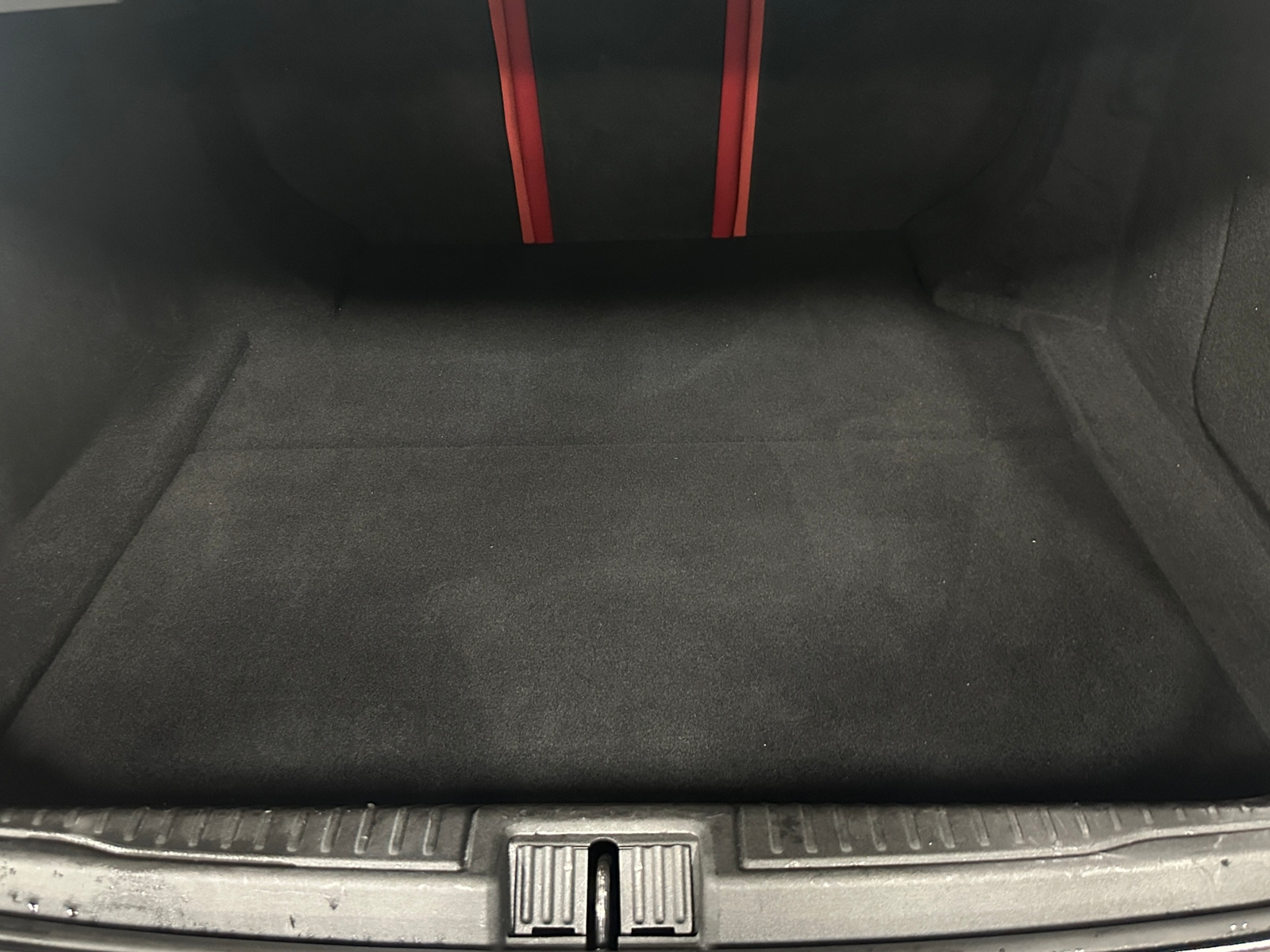 Thumbnail: 2018 Alfa Romeo Giulia - 6