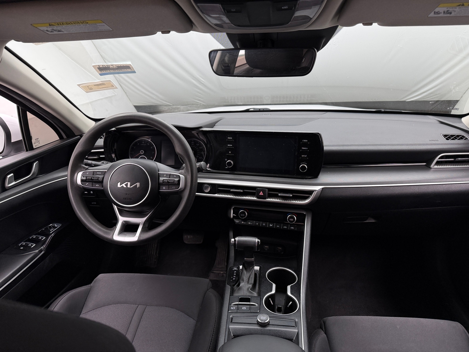 Thumbnail: 2023 Kia K5 - 3