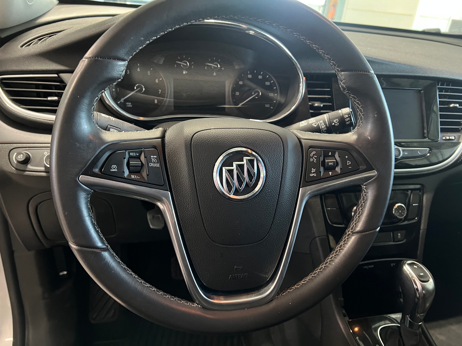 Thumbnail: 2022 Buick Encore - 4