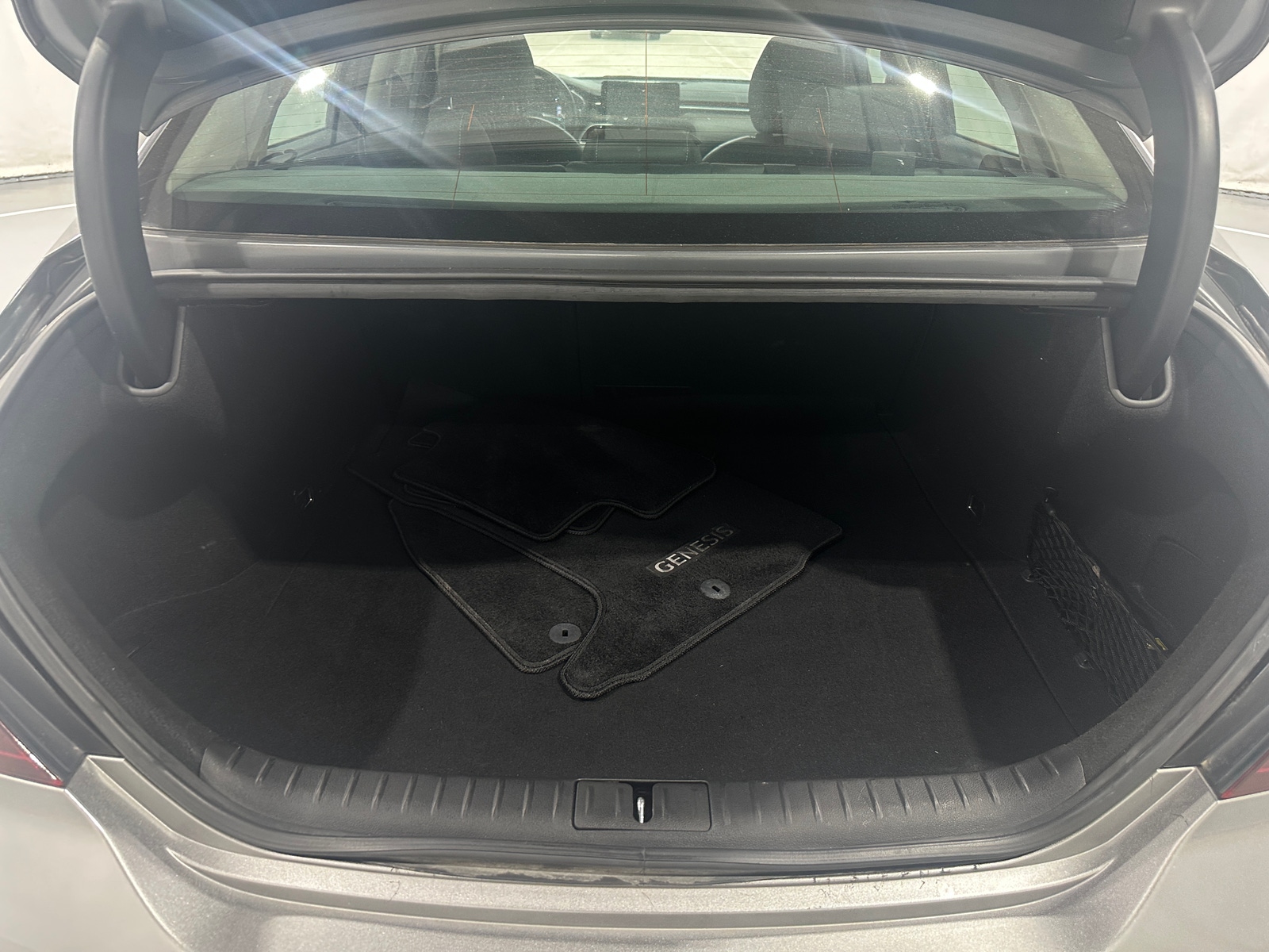 Thumbnail: 2023 Genesis G70 - 6