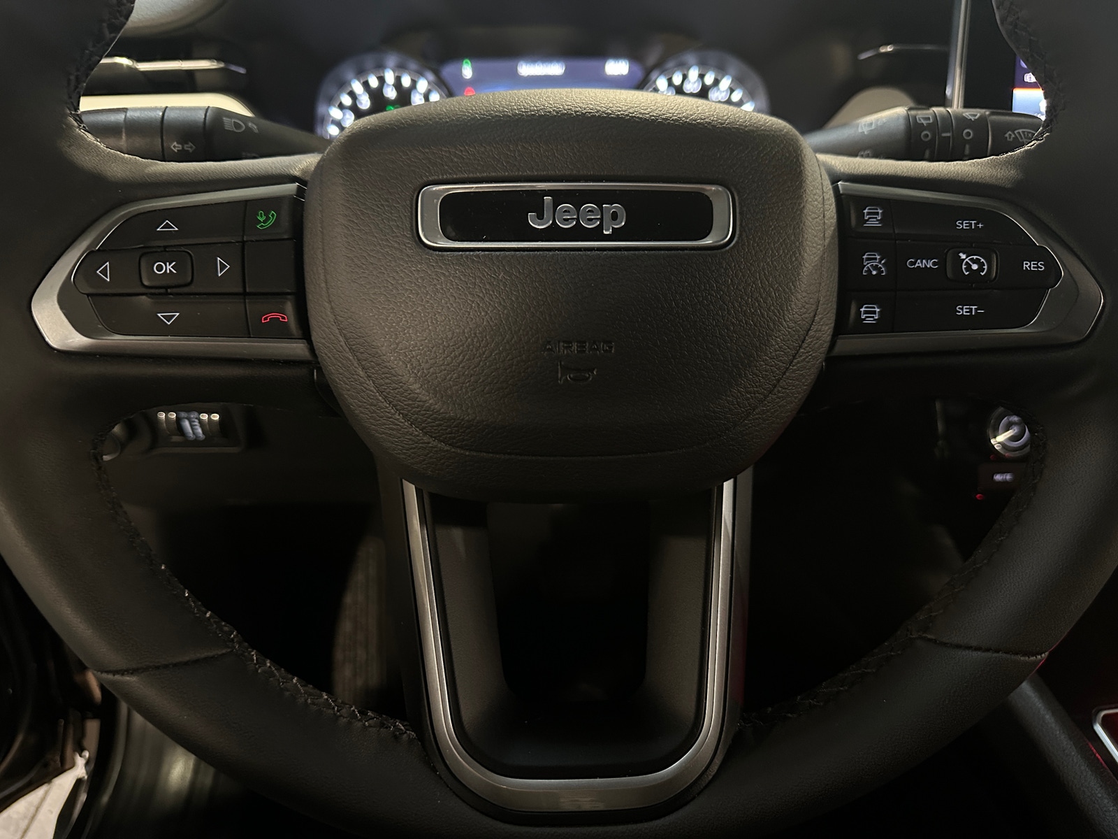 Thumbnail: 2024 Jeep Compass - 4