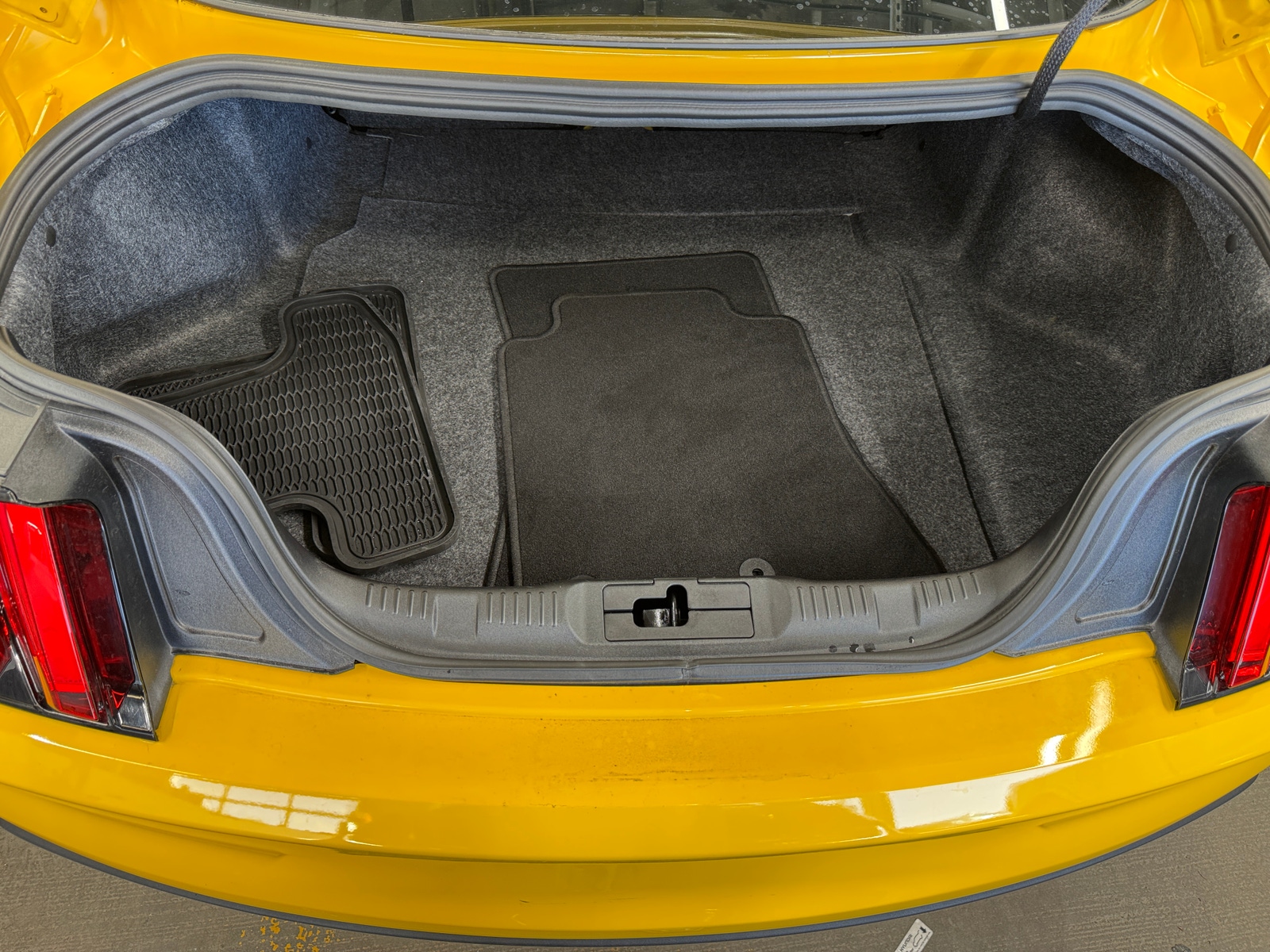 Thumbnail: 2016 Ford Mustang - 4