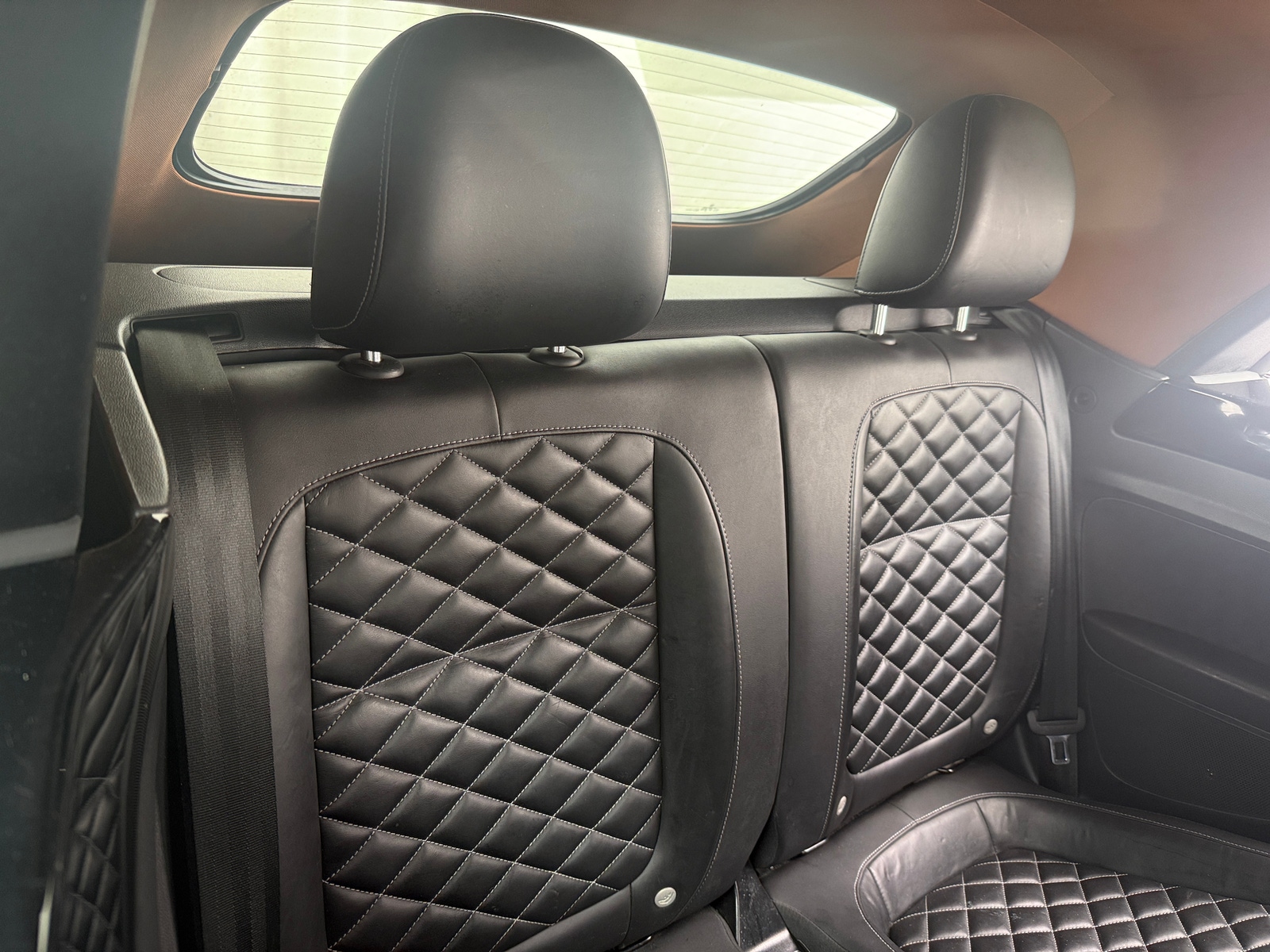 Thumbnail: 2019 Volkswagen Beetle - 5