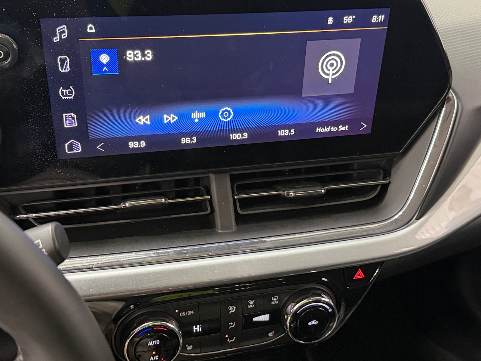 Thumbnail: 2025 Chevrolet Trax - 4