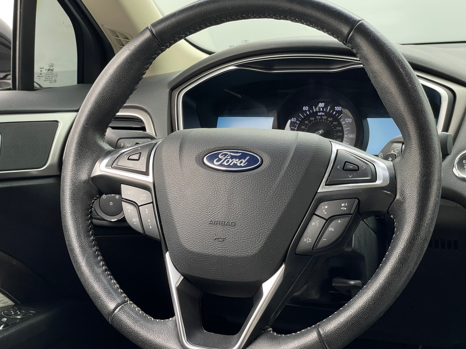 Thumbnail: 2019 Ford Fusion - 5