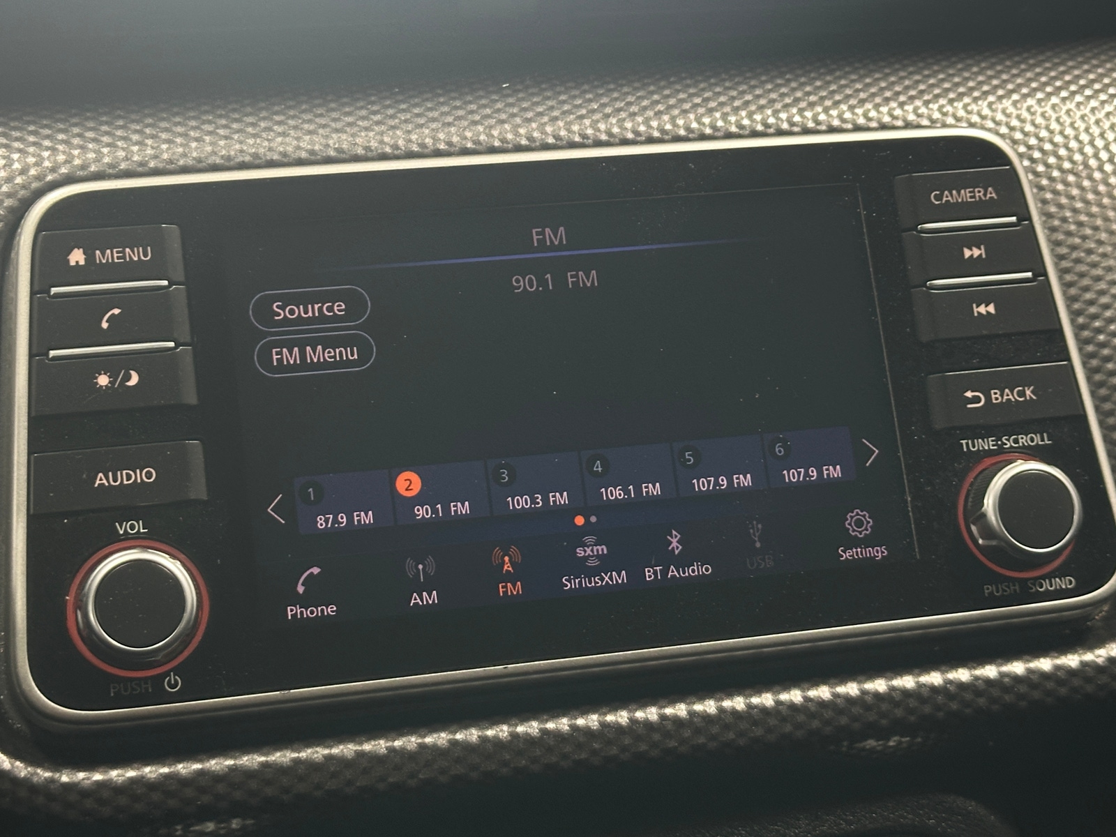 Thumbnail: 2018 Nissan Kicks - 4