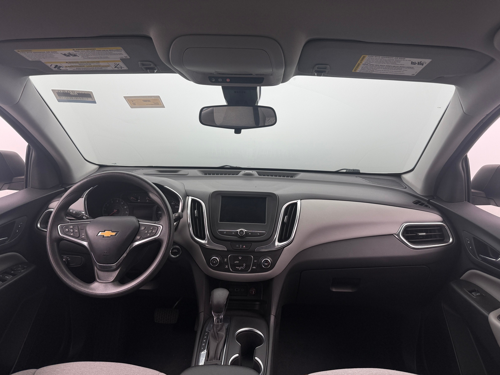 Thumbnail: 2022 Chevrolet Equinox - 3