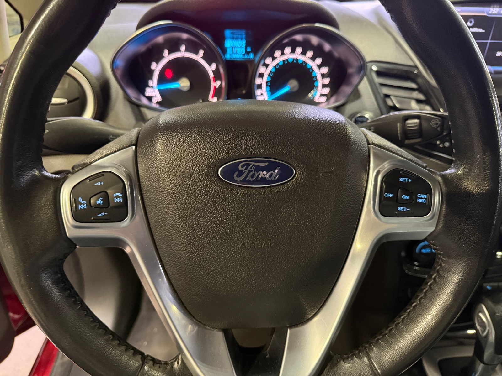 Thumbnail: 2014 Ford Fiesta - 4