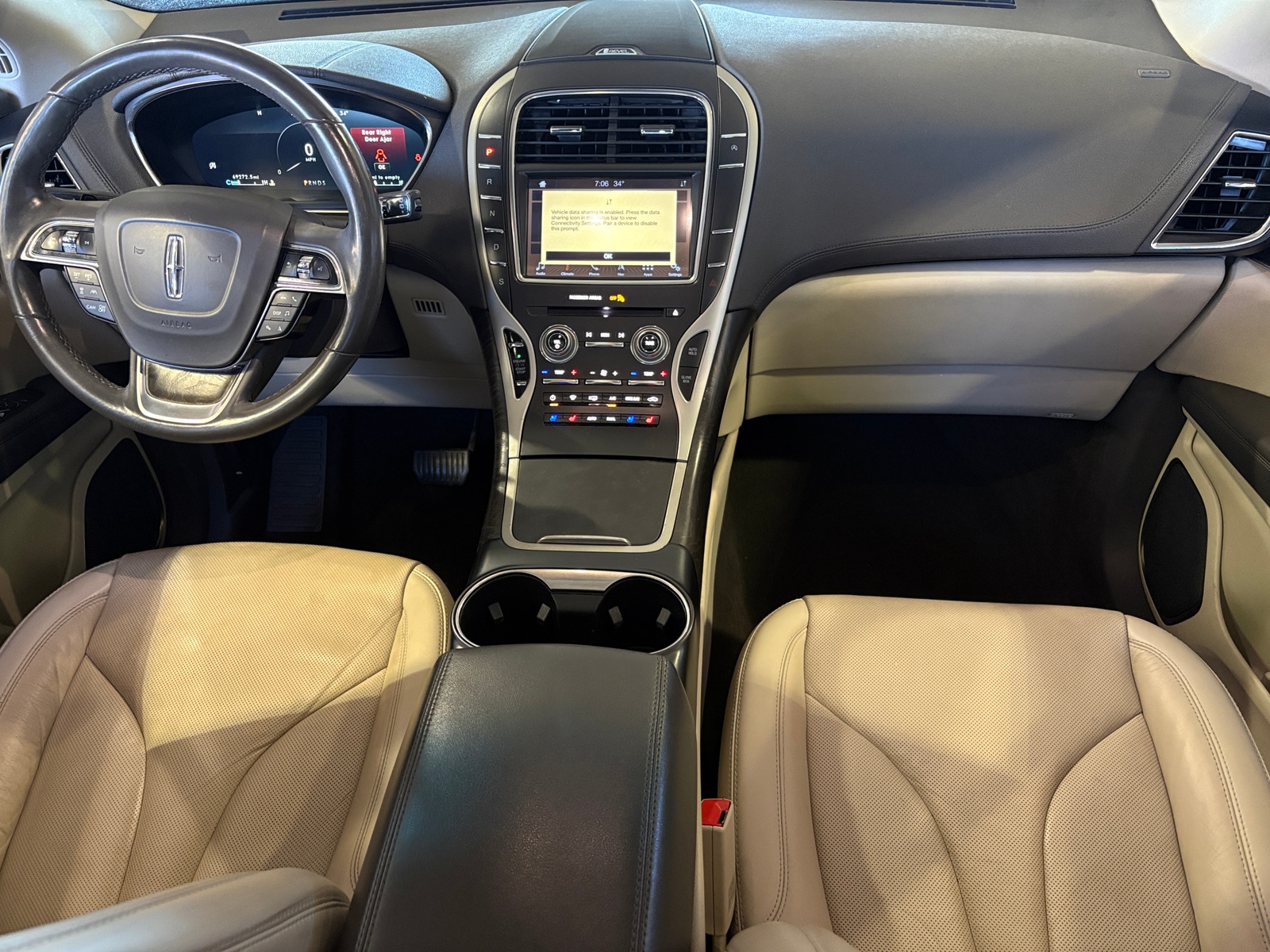 Thumbnail: 2019 Lincoln Nautilus - 2