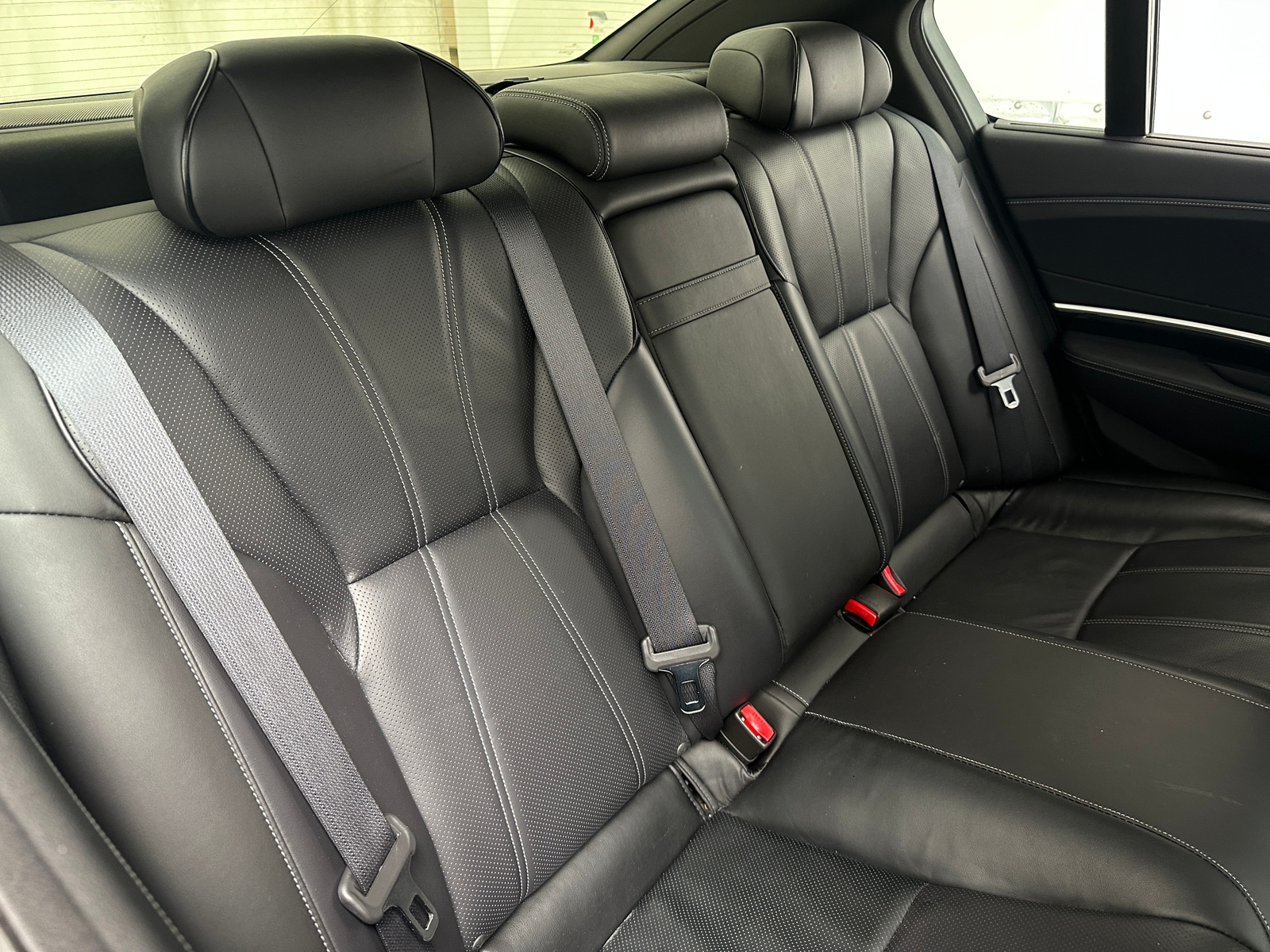 Thumbnail: 2020 Acura RLX - 5