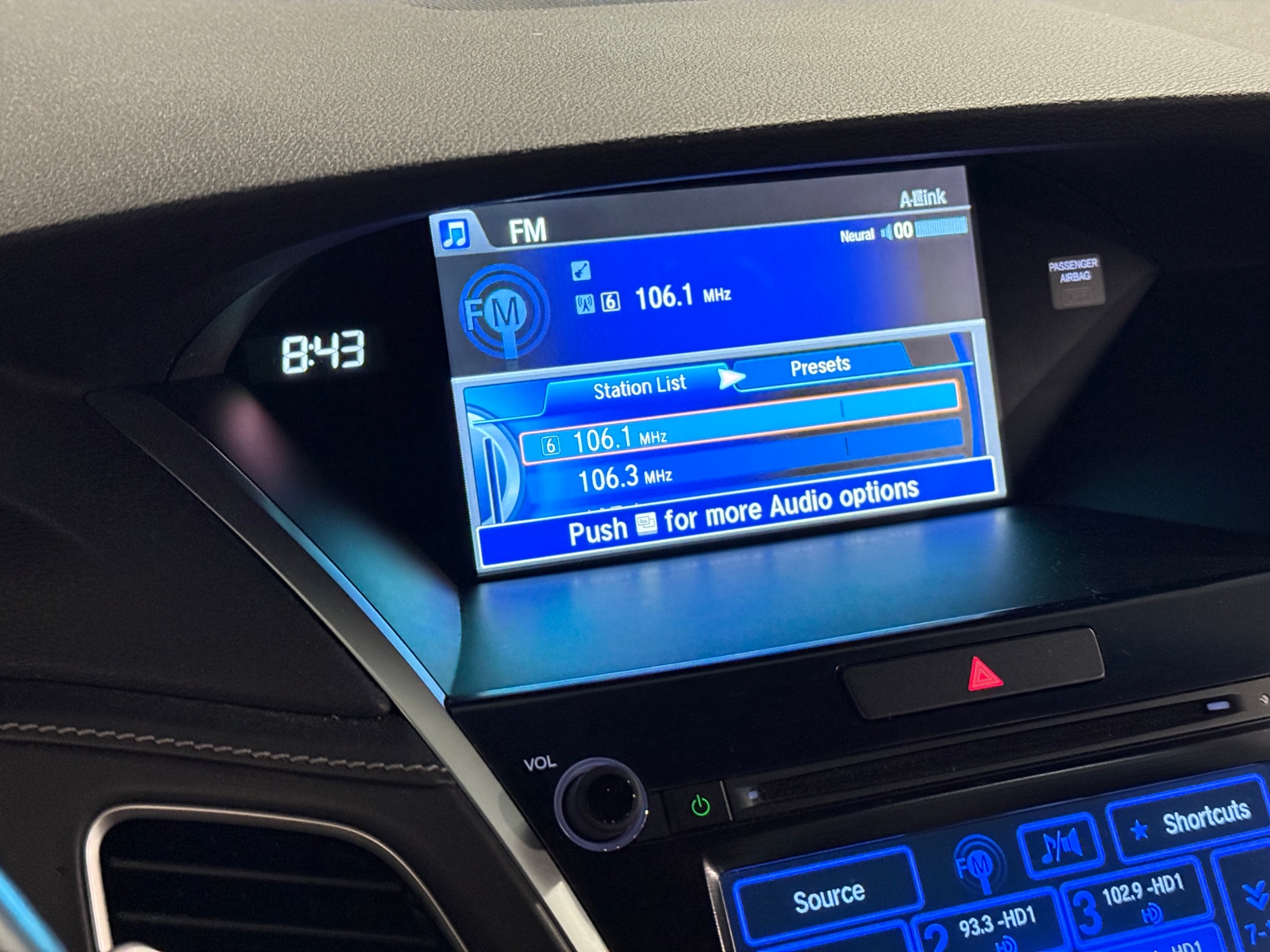 Thumbnail: 2020 Acura RLX - 3