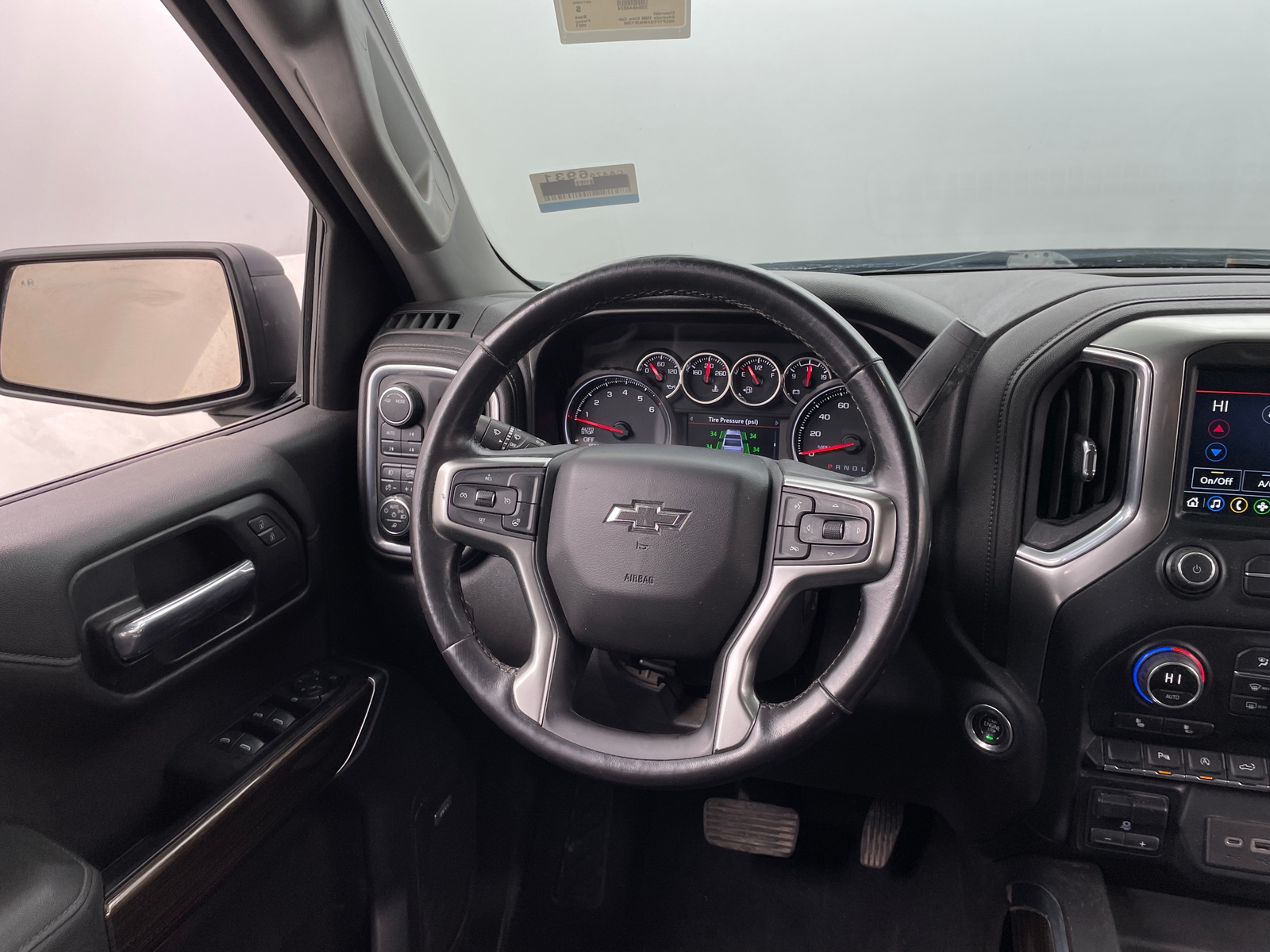 Thumbnail: 2021 Chevrolet Silverado 1500 - 4