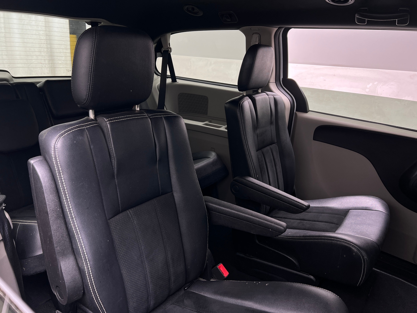 Thumbnail: 2018 Dodge Grand Caravan - 5