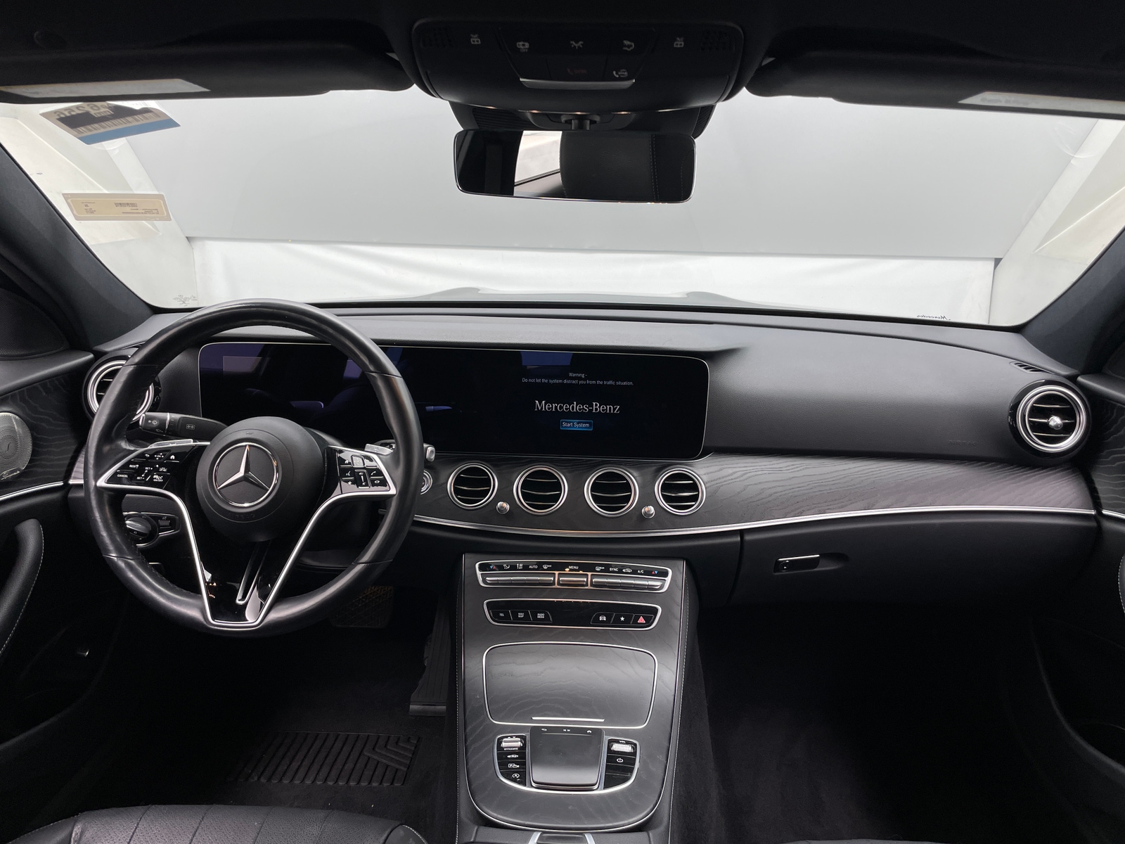 Thumbnail: 2021 Mercedes-Benz E-Class - 2