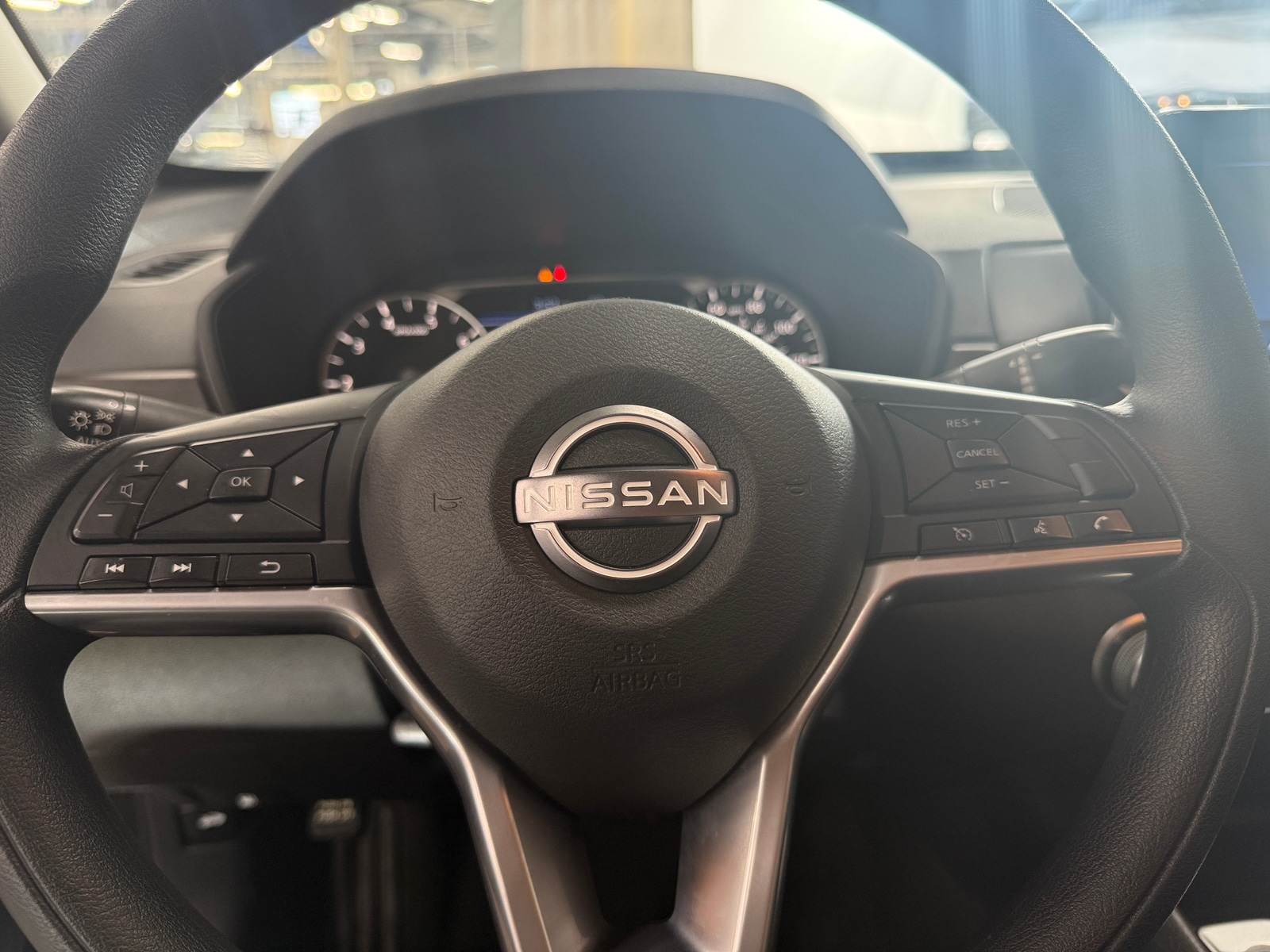 Thumbnail: 2025 Nissan Altima - 5