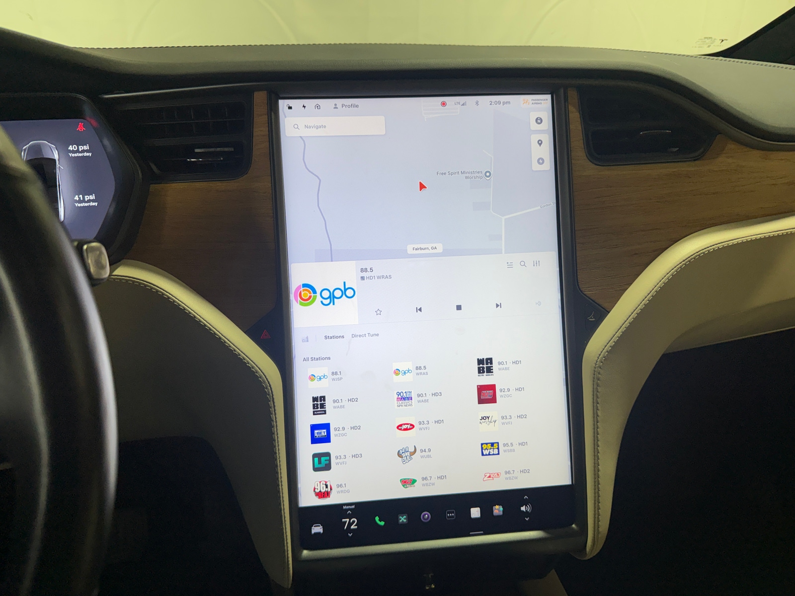 Thumbnail: 2020 Tesla Model X - 3