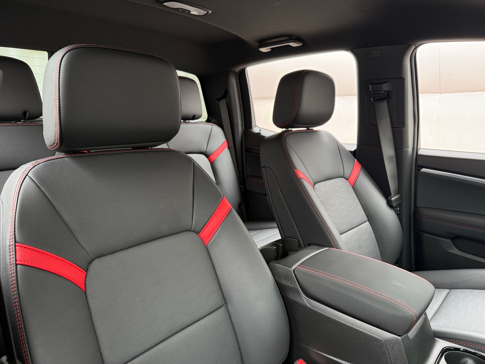 Thumbnail: 2025 Chevrolet Colorado - 2