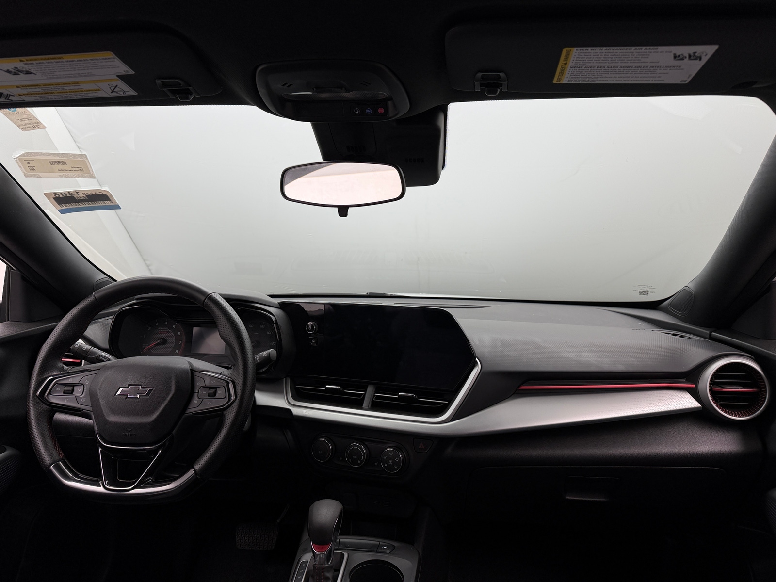 Thumbnail: 2025 Chevrolet Trax - 3