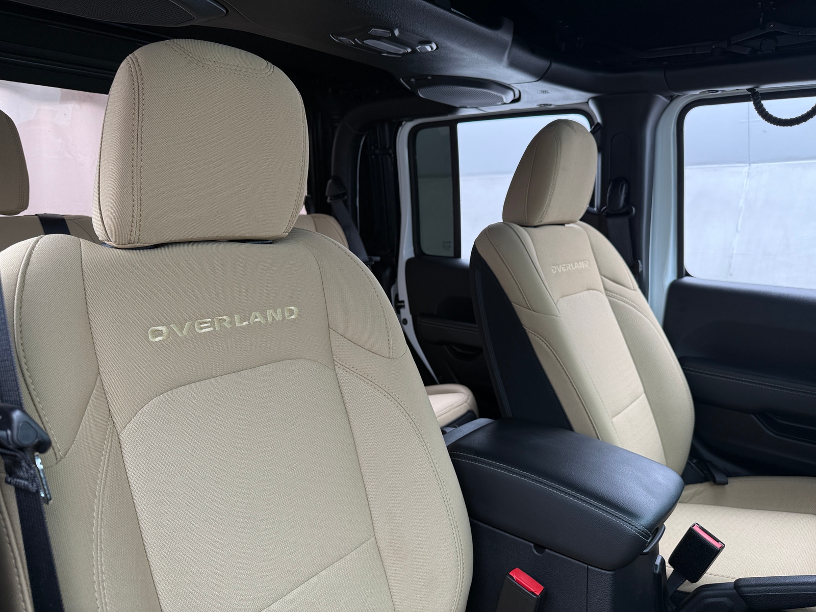 Thumbnail: 2022 Jeep Gladiator - 2