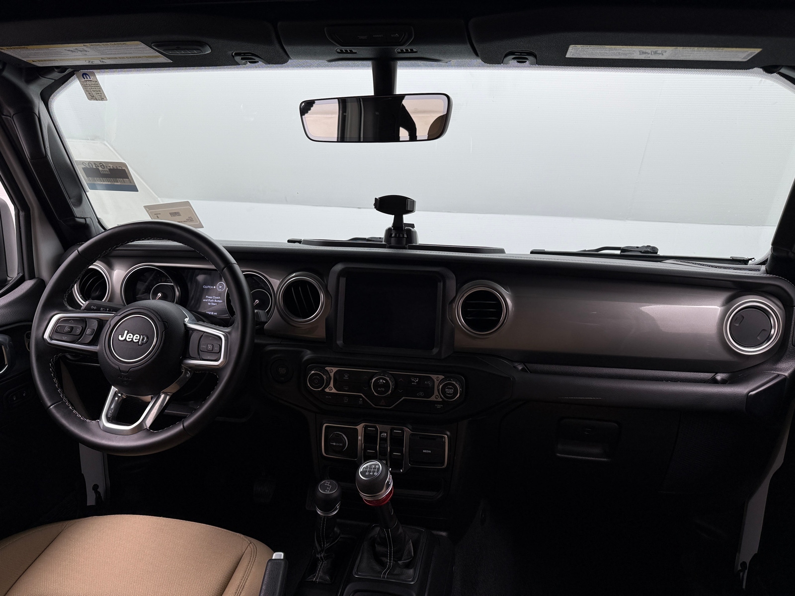 Thumbnail: 2022 Jeep Gladiator - 3