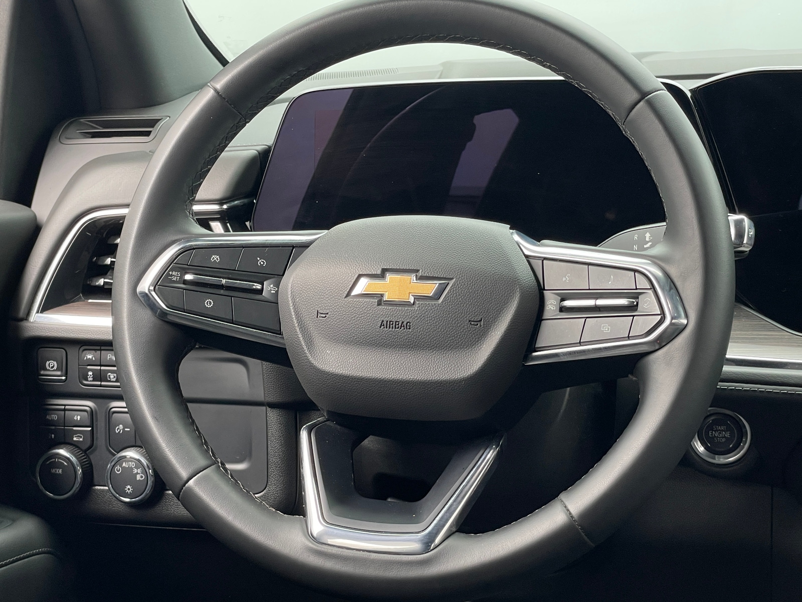 Thumbnail: 2025 Chevrolet Tahoe - 4