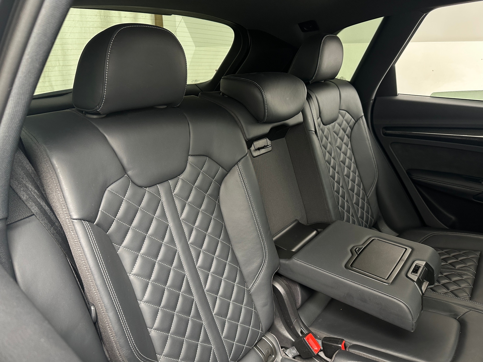 Thumbnail: 2018 Audi SQ5 - 5
