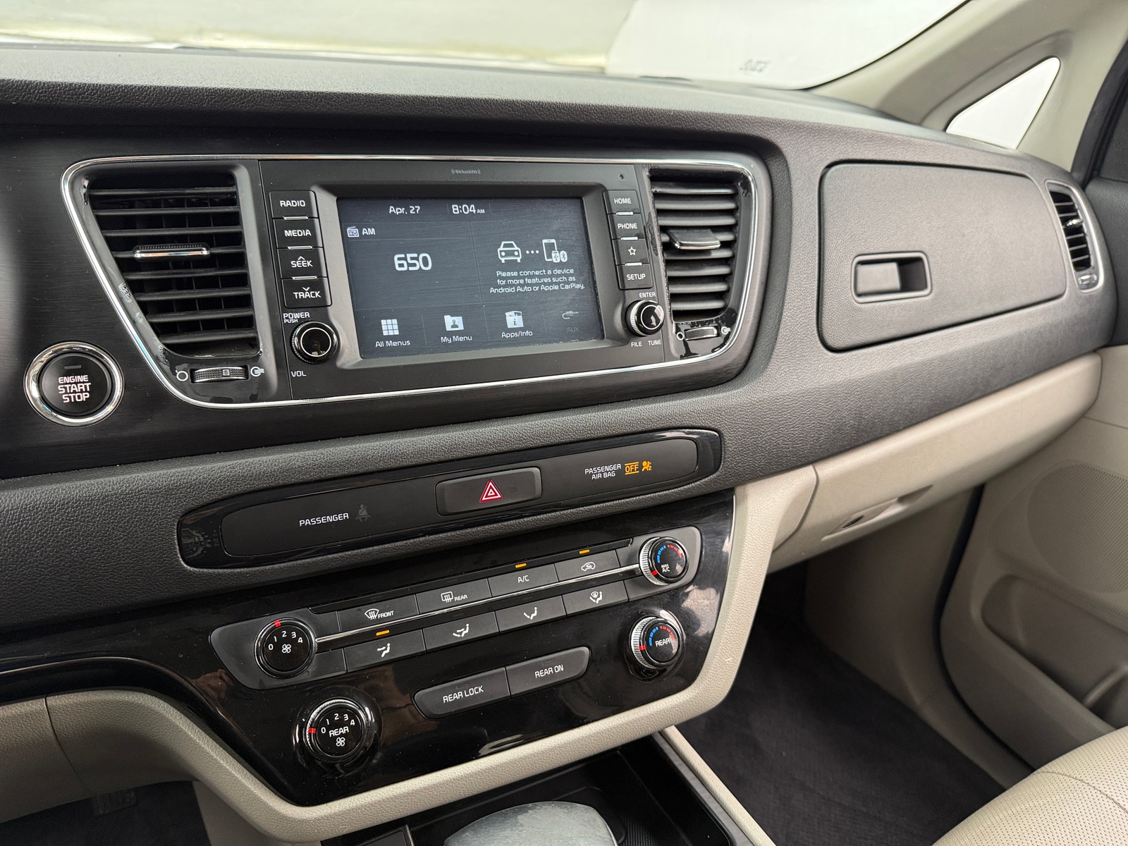 Thumbnail: 2020 Kia Sedona - 3