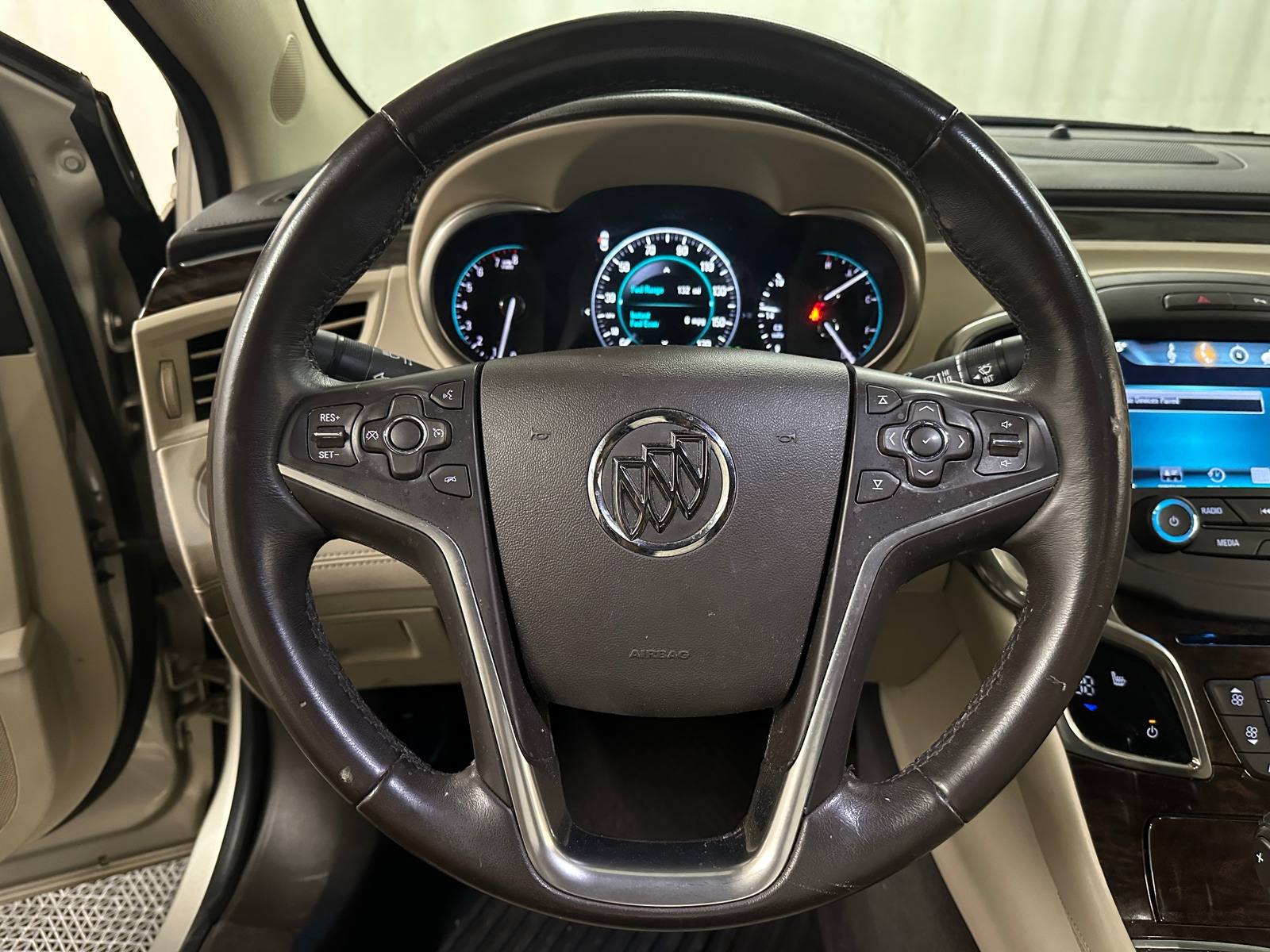 Thumbnail: 2016 Buick LaCrosse - 4