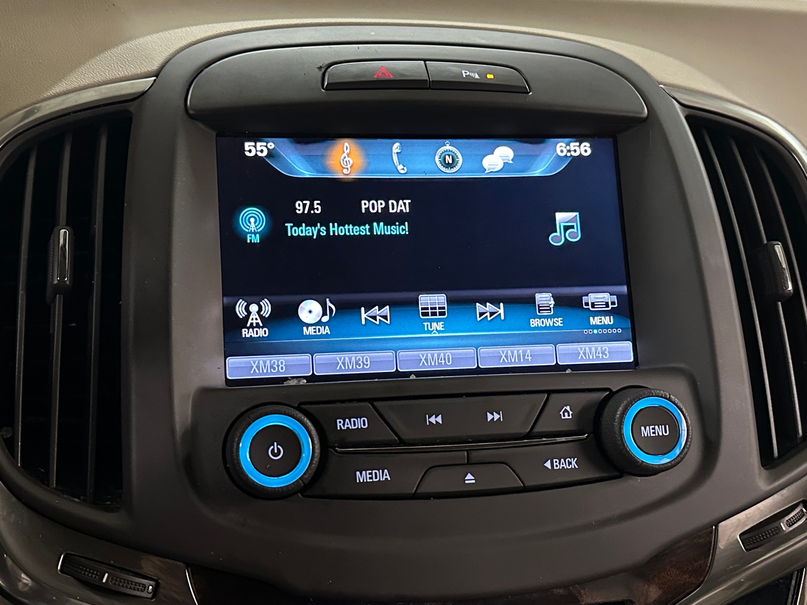 Thumbnail: 2016 Buick LaCrosse - 3