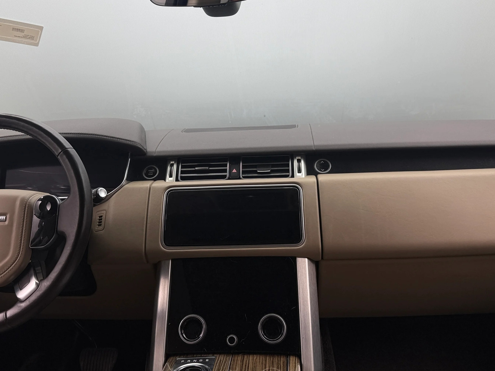 Thumbnail: 2018 Land Rover Range Rover - 2