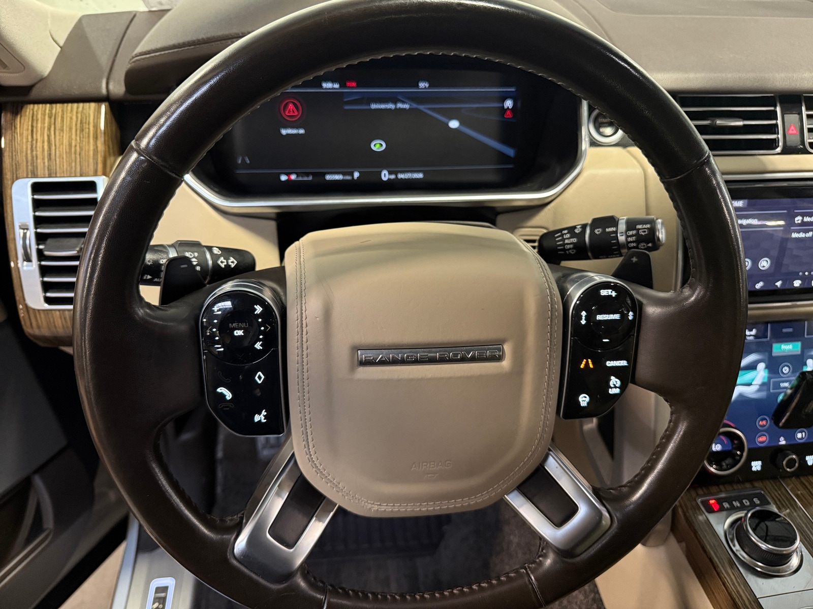 Thumbnail: 2018 Land Rover Range Rover - 4