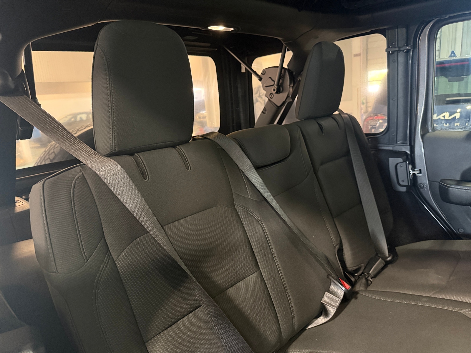 Thumbnail: 2021 Jeep Wrangler - 6