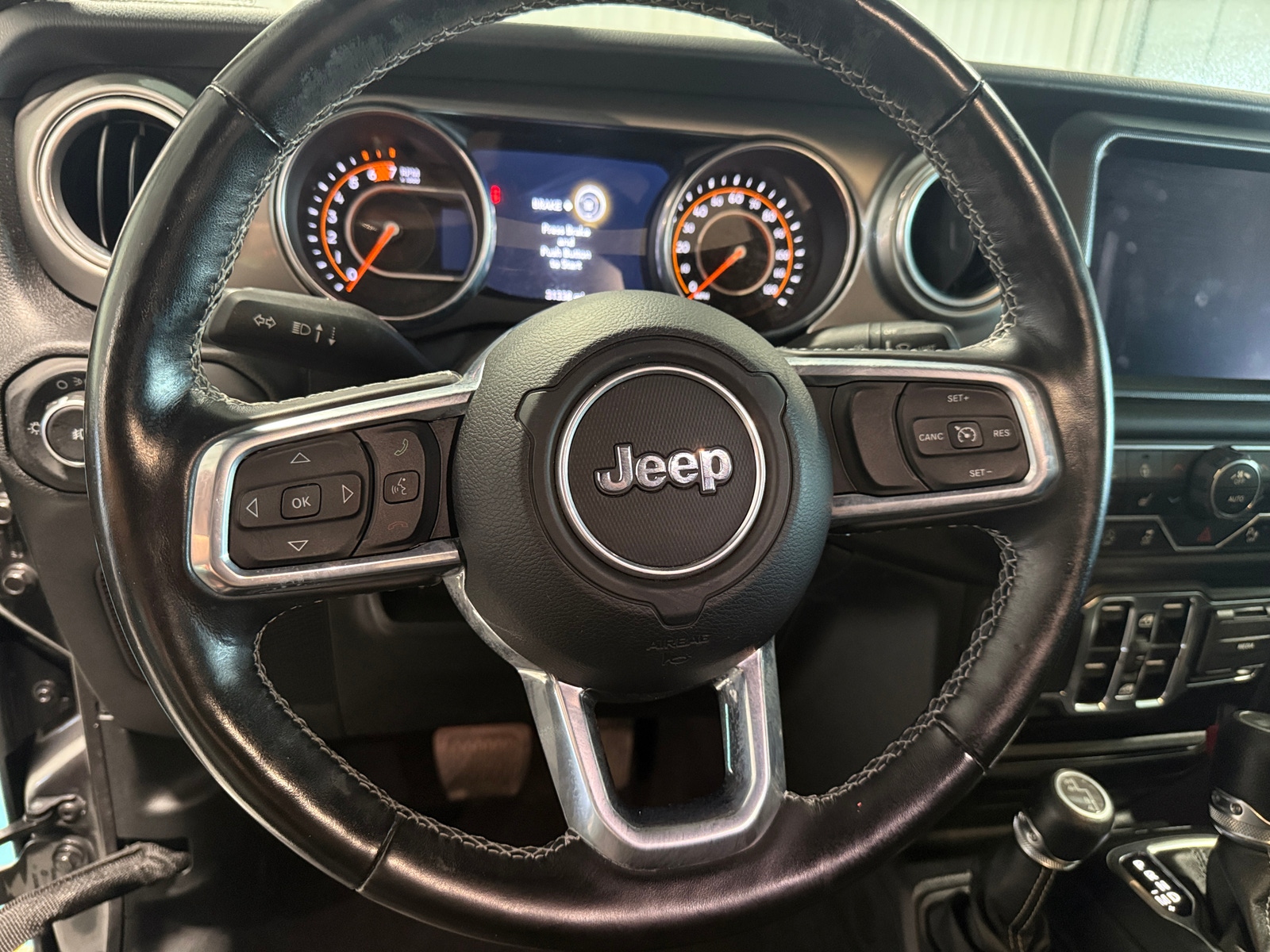 Thumbnail: 2021 Jeep Wrangler - 5