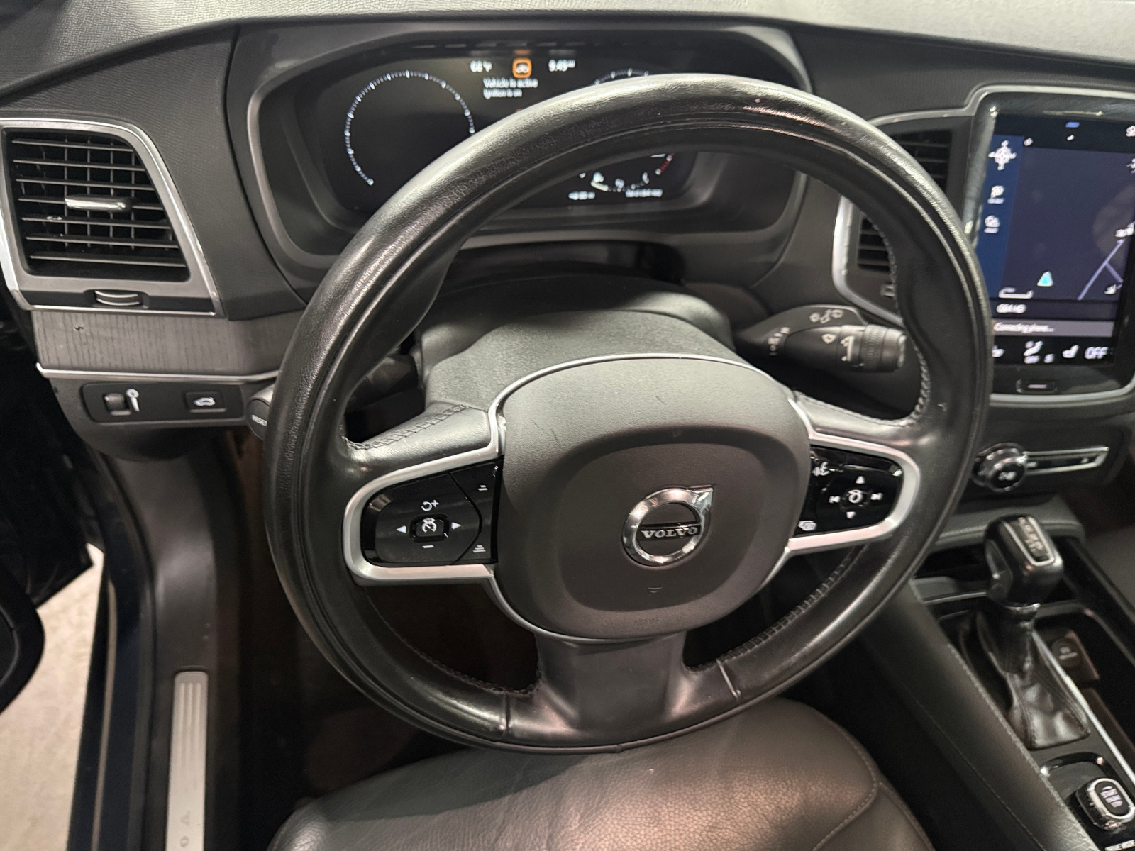 Thumbnail: 2020 Volvo XC90 - 4