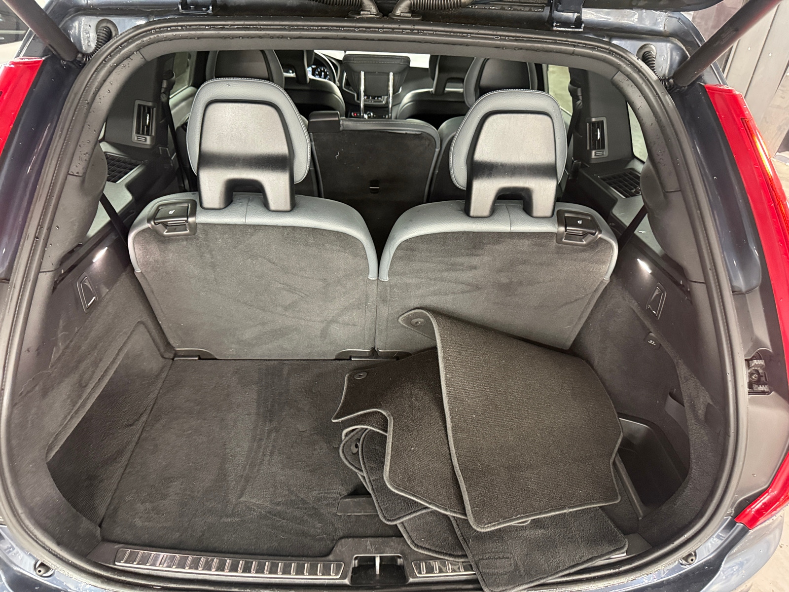 Thumbnail: 2020 Volvo XC90 - 6