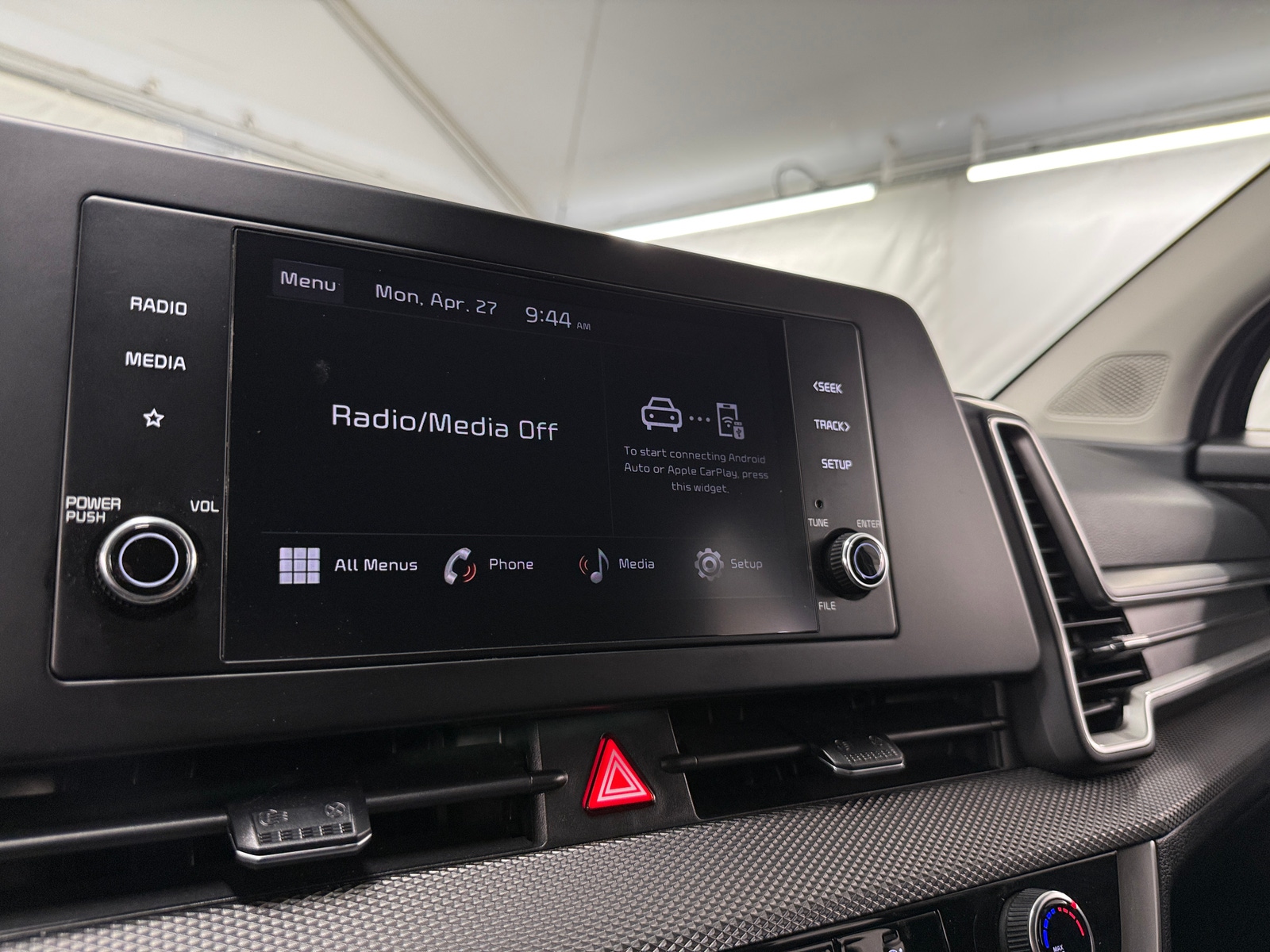 Thumbnail: 2024 Kia Sportage - 4