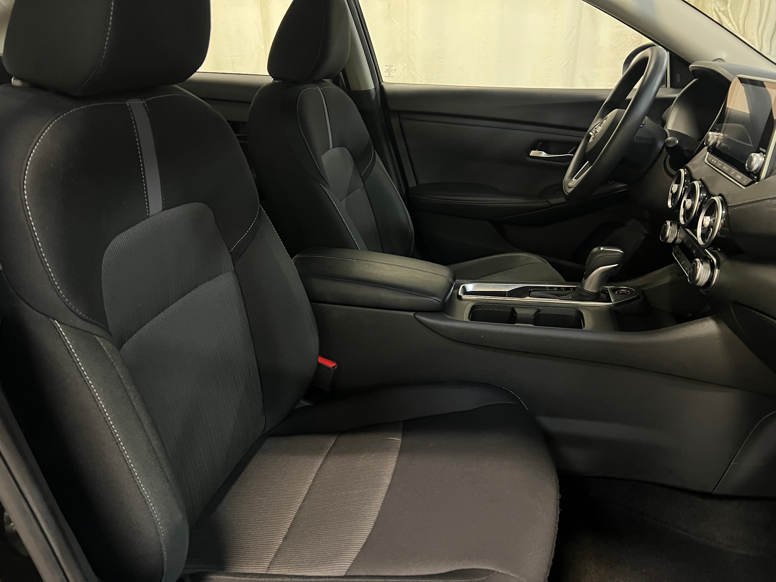 Thumbnail: 2025 Nissan Sentra - 2