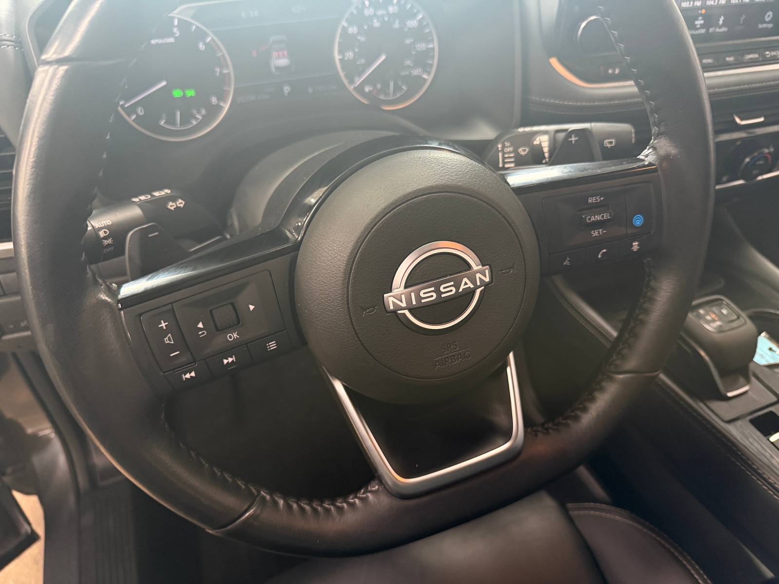 Thumbnail: 2023 Nissan Rogue - 4