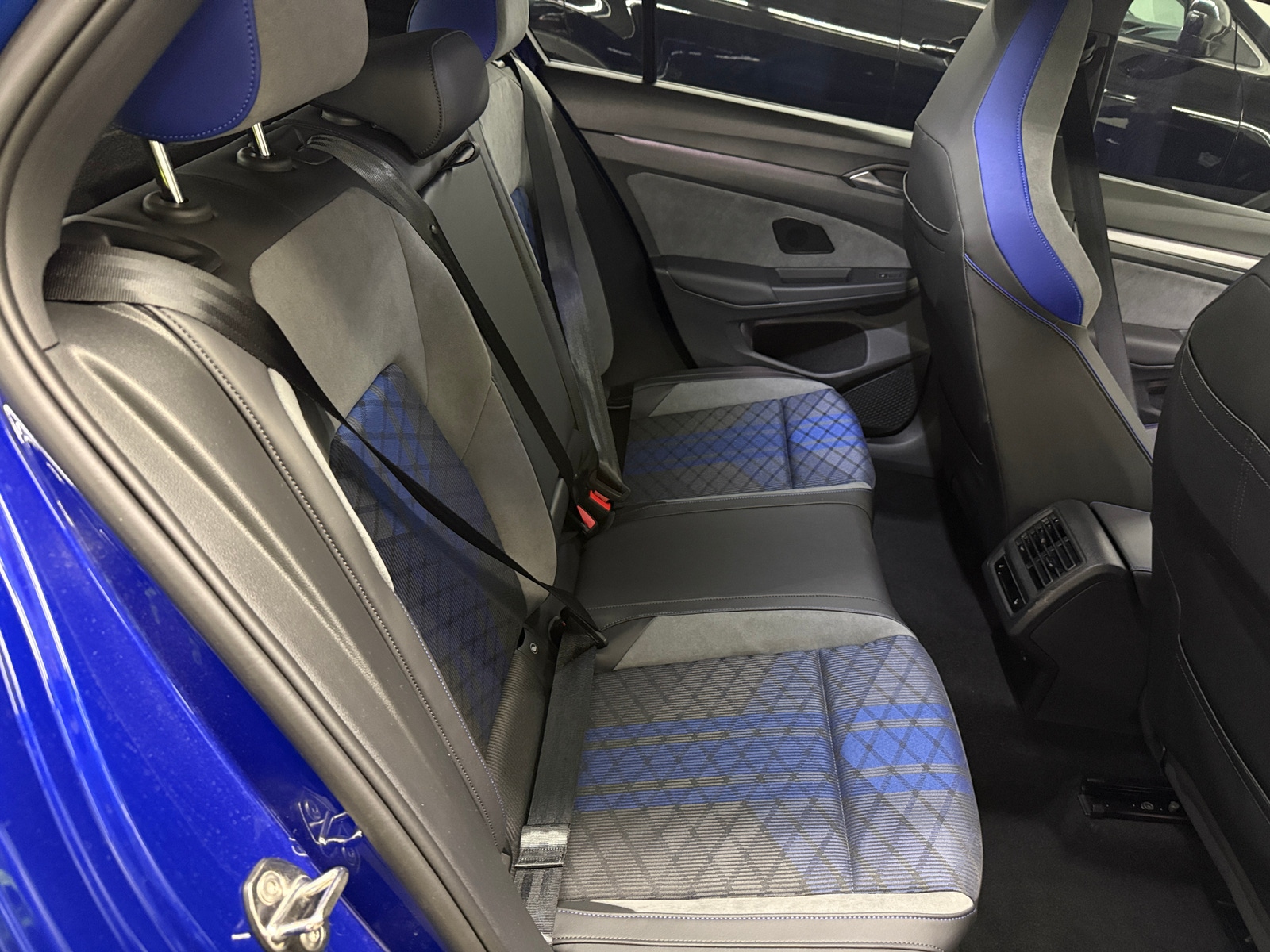 Thumbnail: 2025 Volkswagen Golf - 6