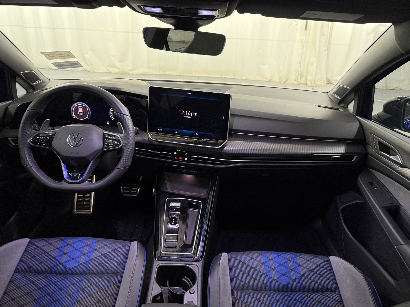 Thumbnail: 2025 Volkswagen Golf - 3