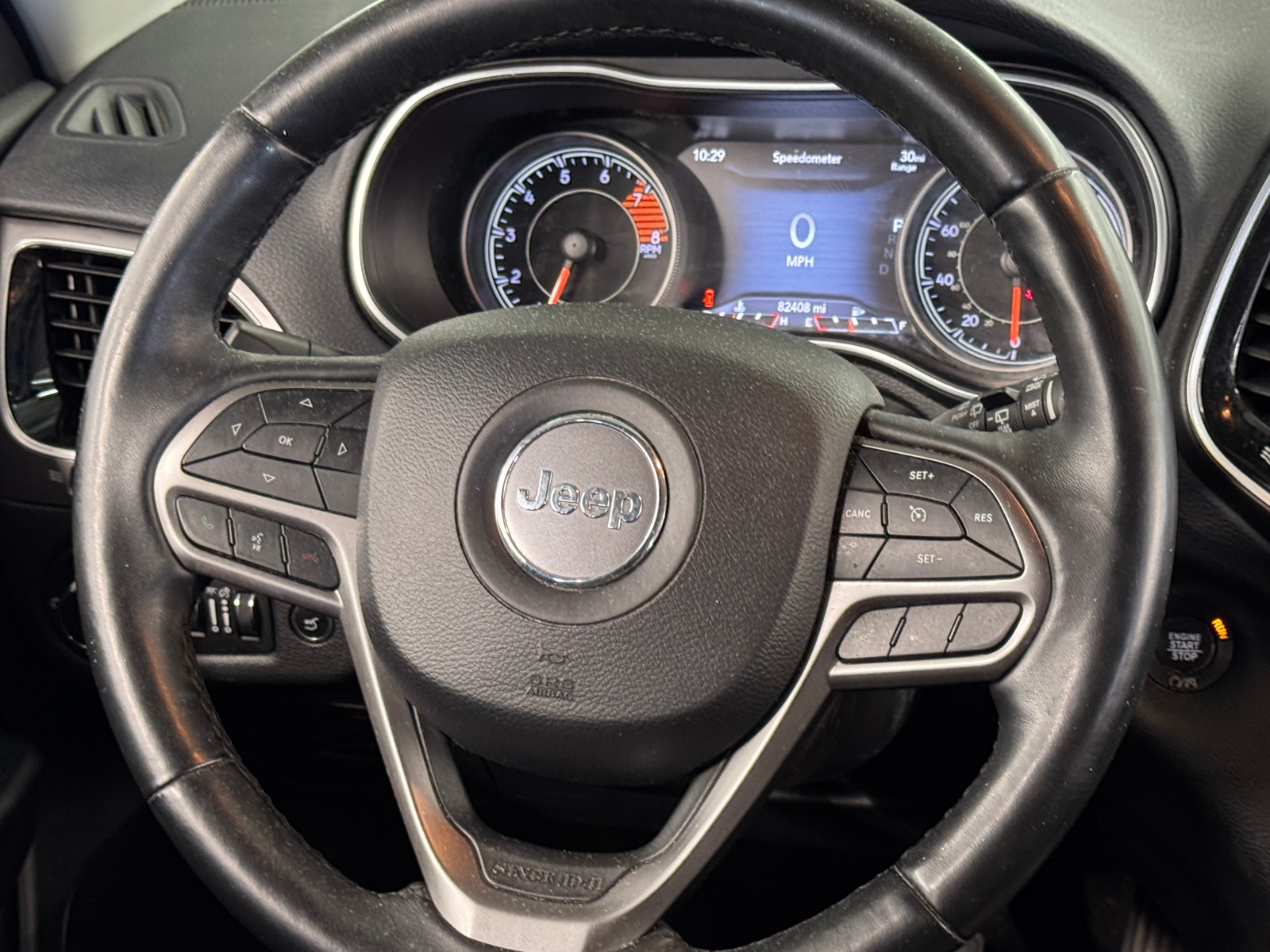 Thumbnail: 2019 Jeep Cherokee - 4