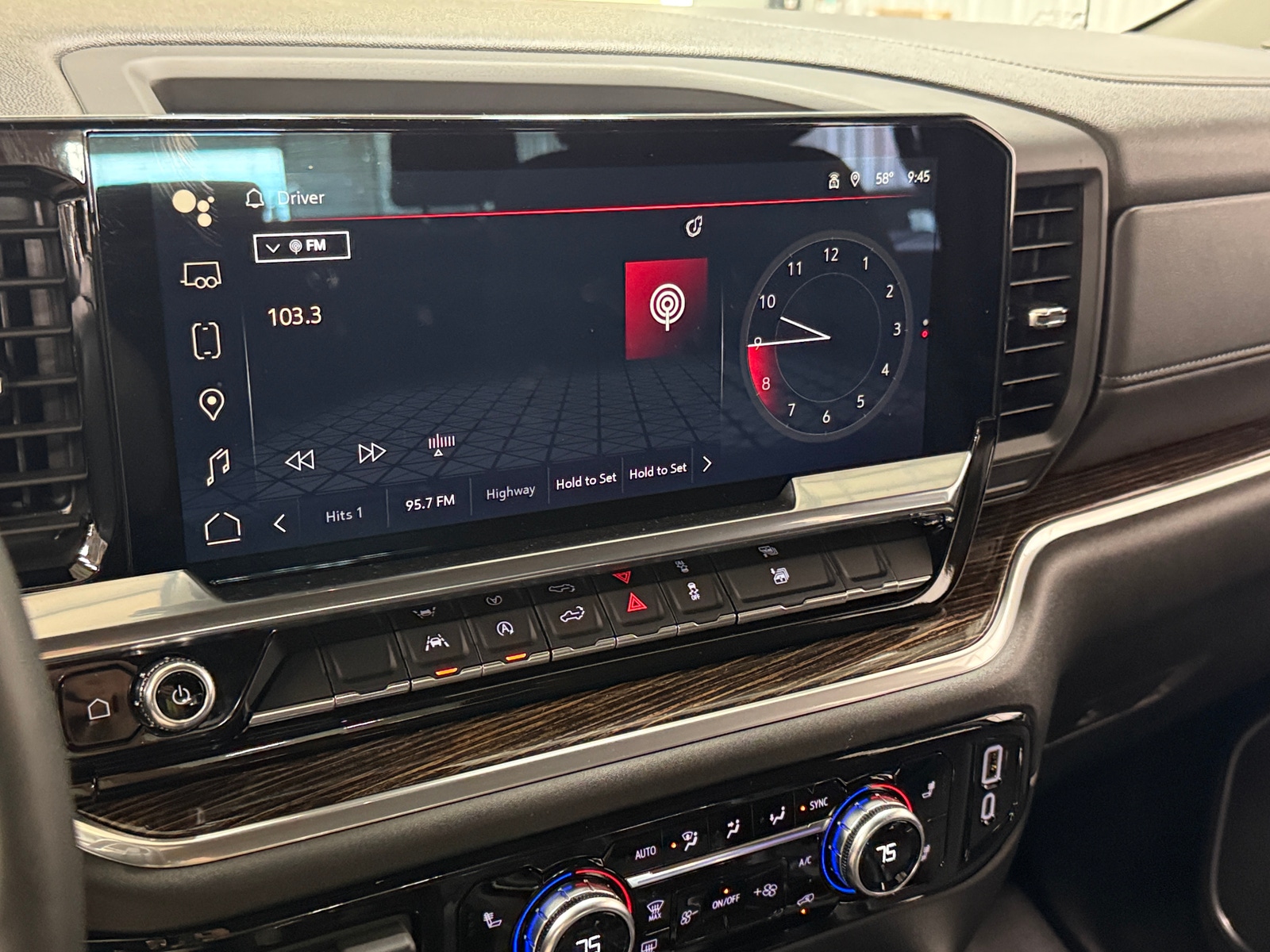 Thumbnail: 2024 GMC Sierra 1500 - 4