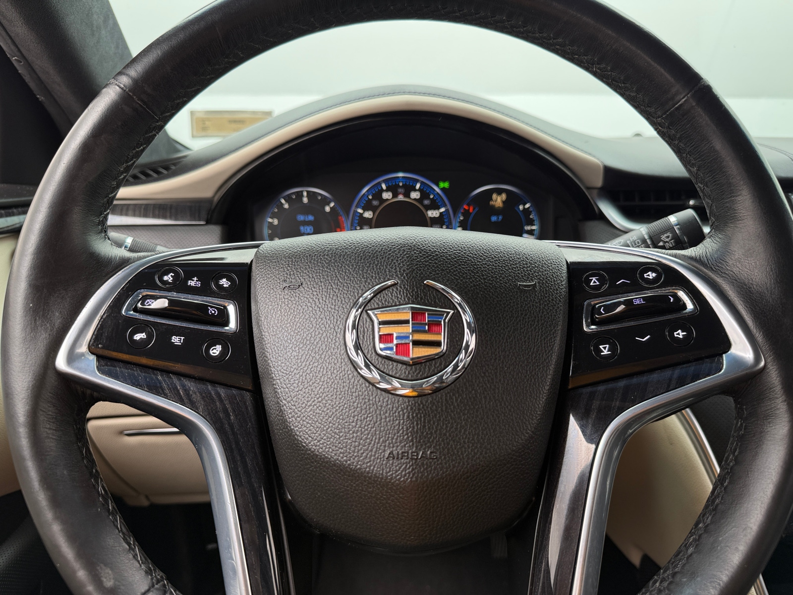 Thumbnail: 2013 Cadillac XTS - 4