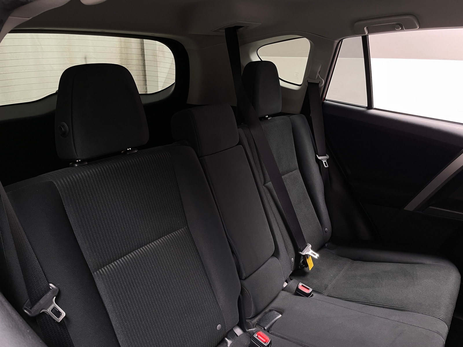 Thumbnail: 2016 Toyota RAV4 - 6